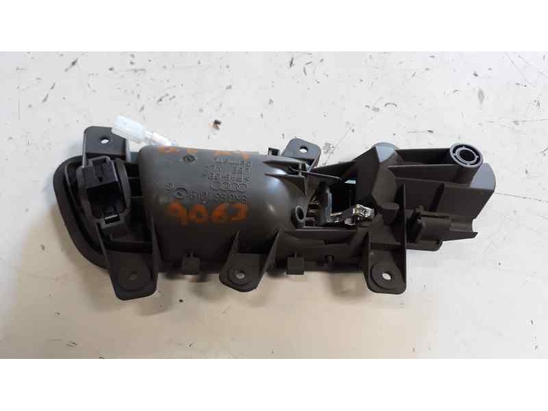 Recambio de maneta interior delantera izquierda para audi a4 ber. (b8) e referencia OEM IAM 8K0839019G  