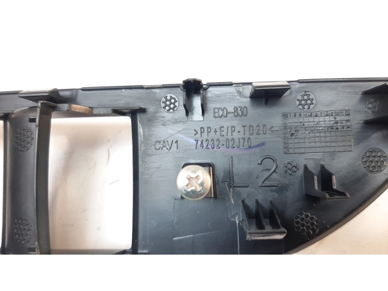 Recambio de moldura para toyota corolla (e21) hybrid active referencia OEM IAM 7423202J70  