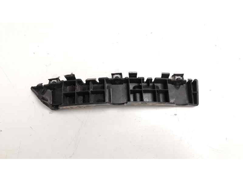 Recambio de molduras traseras para kia picanto 1.0 cat referencia OEM IAM 866131Y000  