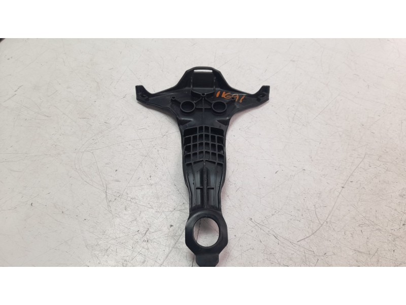 Recambio de moldura para yamaha tenere 700 referencia OEM IAM BAGF41B100  