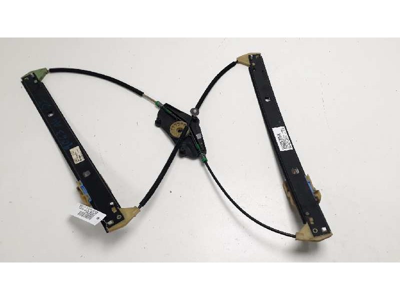 Recambio de elevalunas delantero izquierdo para audi a4 ber. (b8) e referencia OEM IAM 8K0837461 106022415 