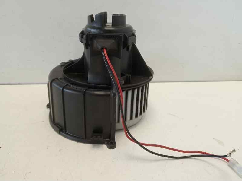 Recambio de ventilador calefaccion para opel astra h berlina sport referencia OEM IAM 52407543 00174 885601156