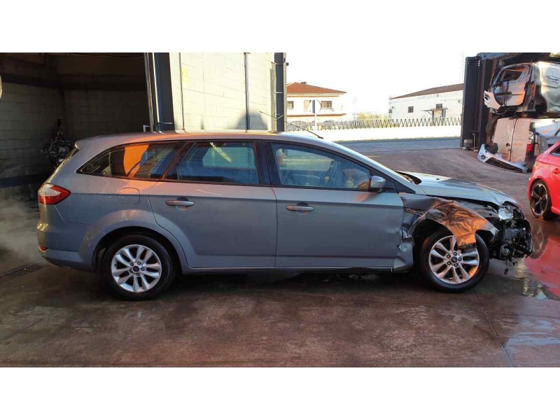 ford mondeo sportbreak (ca2) del año 2010