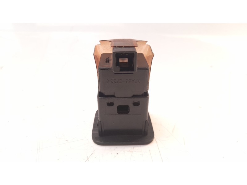 Recambio de interruptor para toyota corolla verso (r1) 1.8 16v cat referencia OEM IAM 1368Z53  