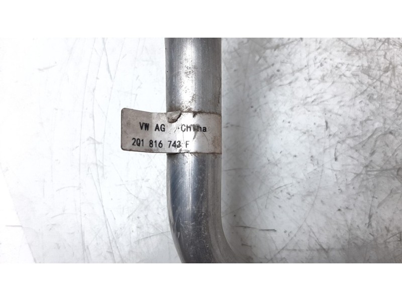 Recambio de tubos aire acondicionado para seat arona 1.6 tdi referencia OEM IAM 2Q1816743F  