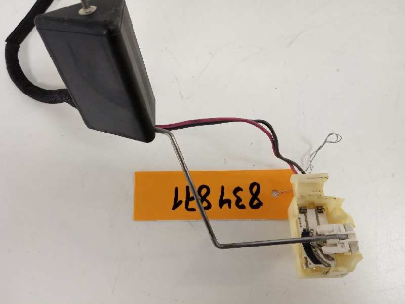 Recambio de aforador para toyota auris hybrid active referencia OEM IAM 8332047080  