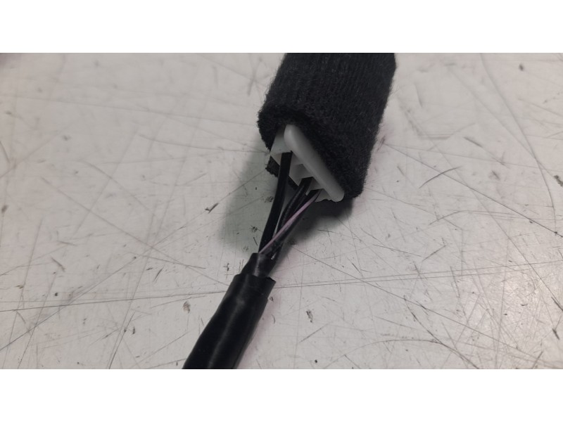 Recambio de piloto trasero derecho para hyundai kona referencia OEM IAM 92402J9500  