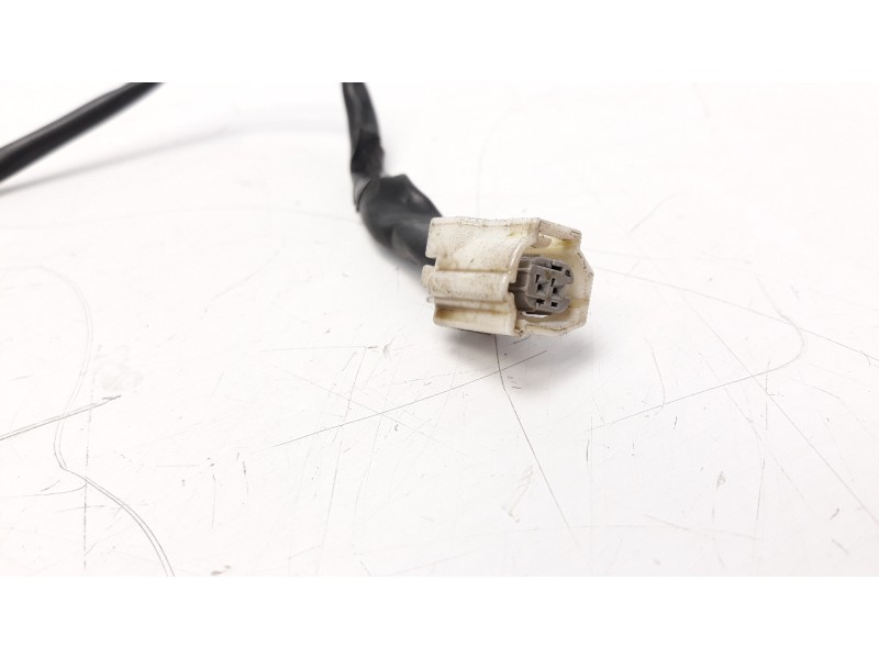 Recambio de piloto trasero derecho para yamaha mt-07 referencia OEM IAM B7N8334000  