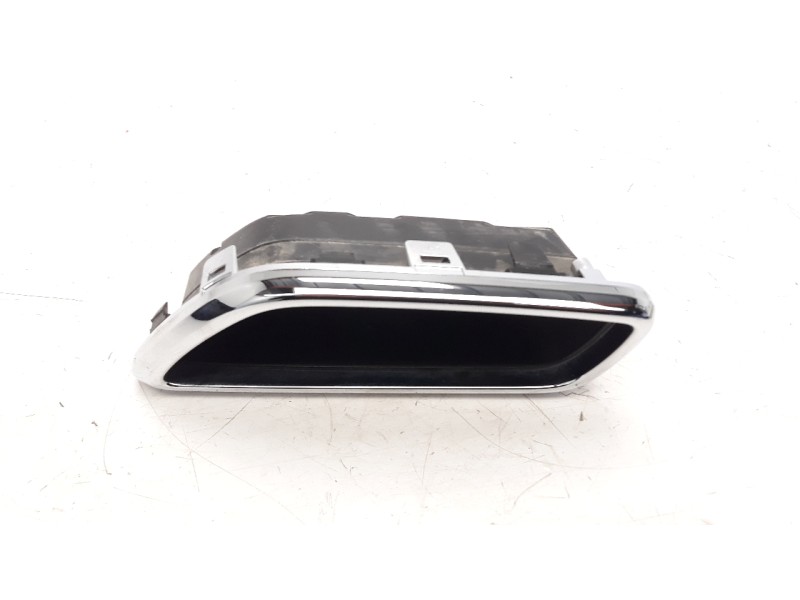 Recambio de moldura para kia xceed 1.4 tgdi cat referencia OEM IAM 86680J7CA0  