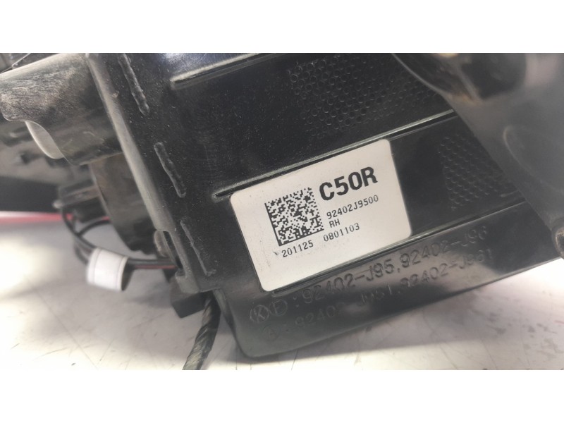 Recambio de piloto trasero derecho para hyundai kona referencia OEM IAM 92402J9500  