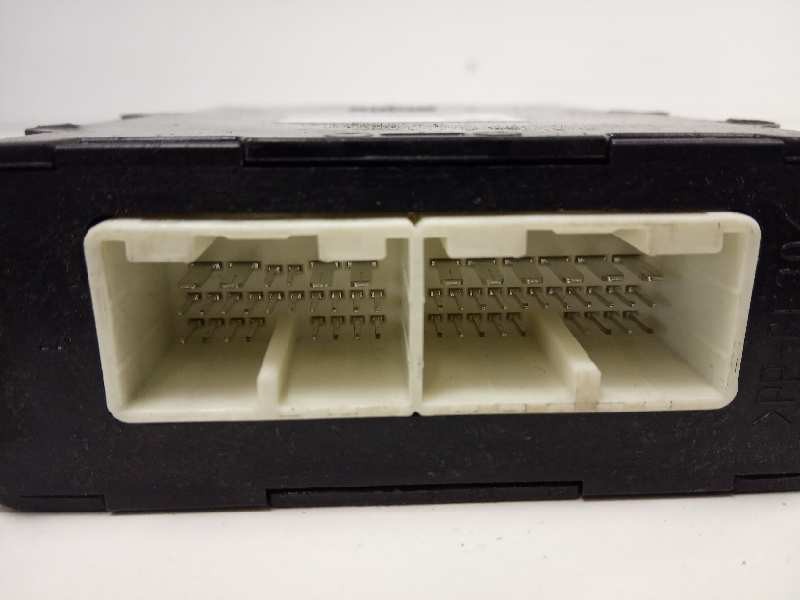 Recambio de centralita cambio automatico para toyota auris hybrid active referencia OEM IAM 8953575010  