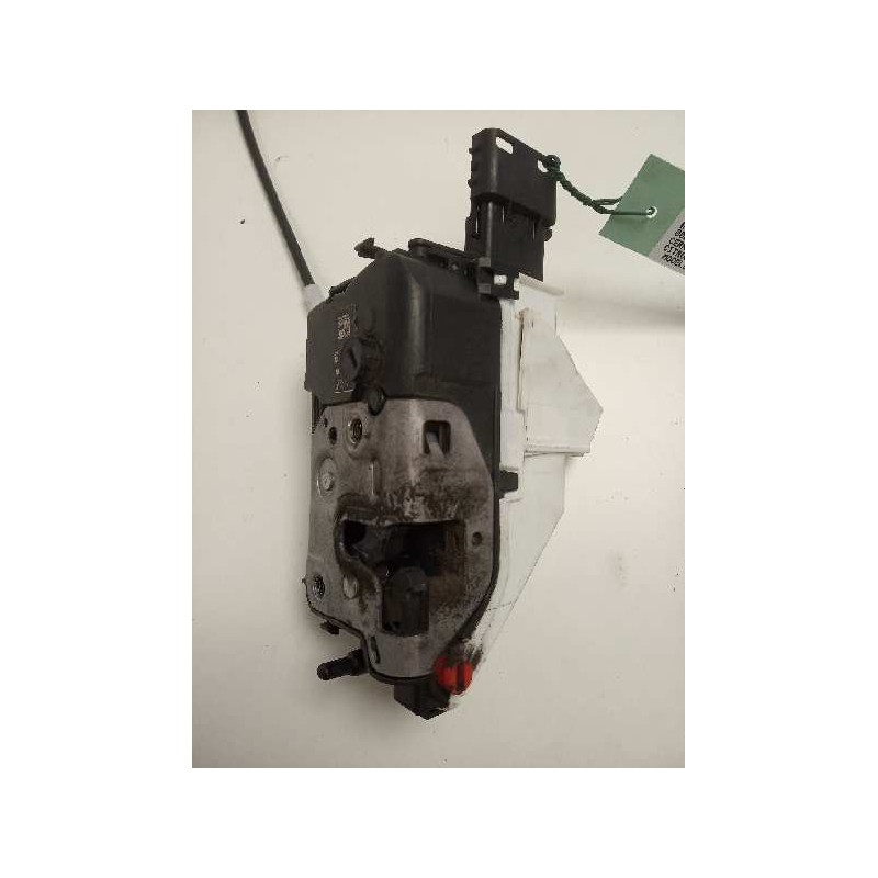 Recambio de cerradura puerta trasera derecha para citroen berlingo station wagon live edition referencia OEM IAM  828423 