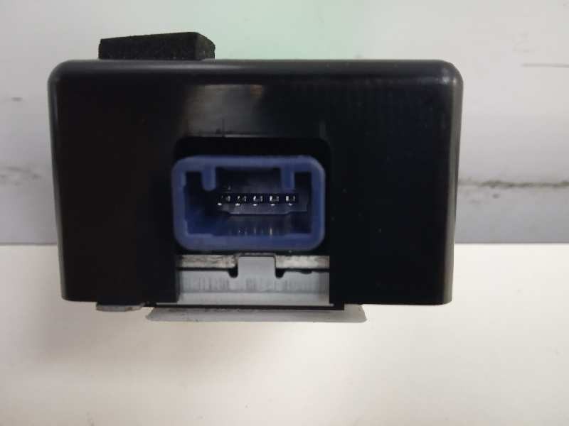 Recambio de centralita inmovilizador para toyota auris hybrid active referencia OEM IAM 8974002011  