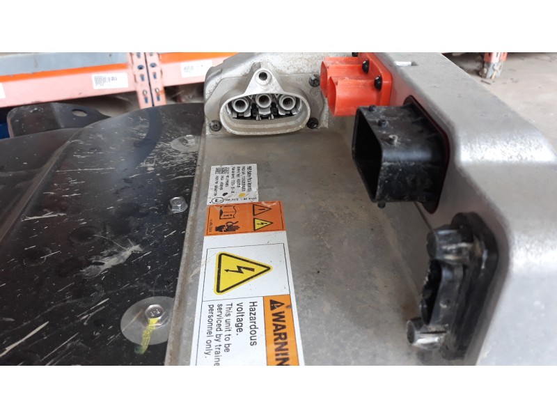 Recambio de bateria para jeep renegade limited 4x4 referencia OEM IAM 46347049  