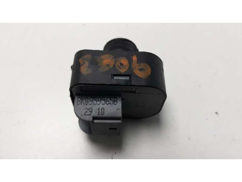 Recambio de mando retrovisor para audi a4 ber. (b8) e referencia OEM IAM 8K0959565B  