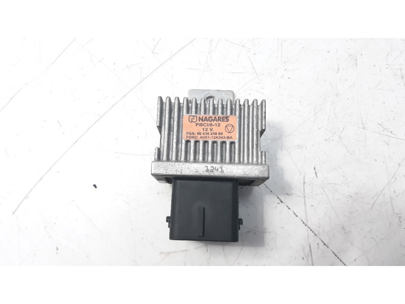 Recambio de caja precalentamiento para land rover freelander (lr2) td4 s referencia OEM IAM 9663824880  