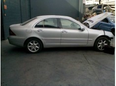 MERCEDES-BENZ CLASE C (W203) BERLINA