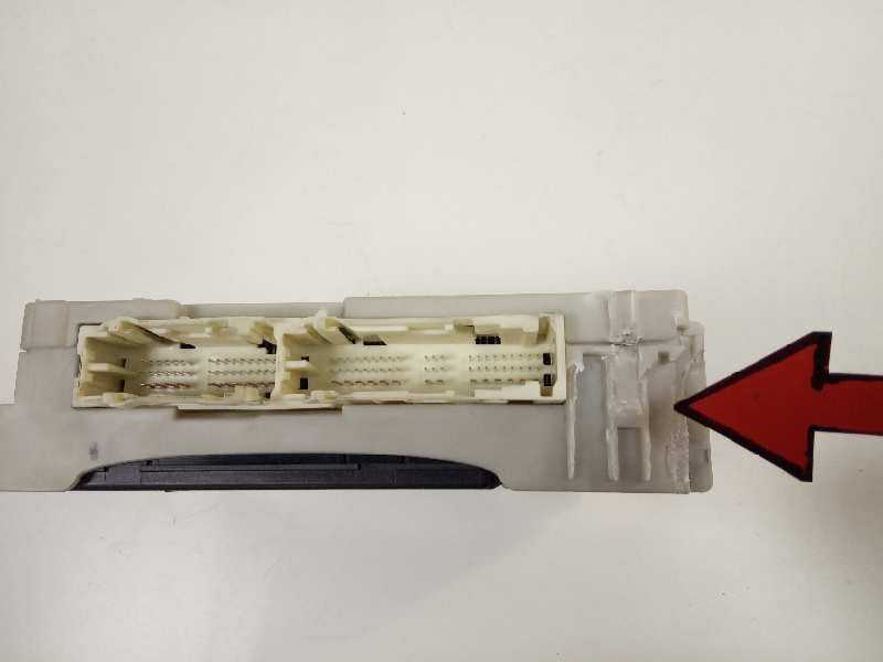 Recambio de modulo electronico para toyota auris hybrid active referencia OEM IAM 8922112481  
