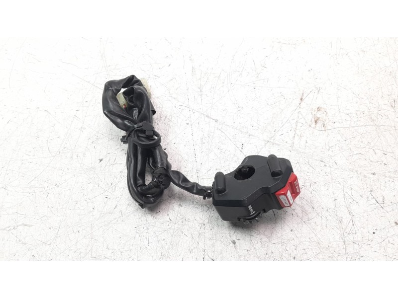 Recambio de piña luces derecha para yamaha tenere 700 referencia OEM IAM BAG839630200  