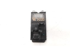 Recambio de mando elevalunas delantero derecho para chevrolet cruze 2.0 diesel cat referencia OEM IAM 20792536   2