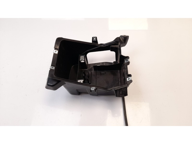 Recambio de moldura para honda forza 125 forza 125 referencia OEM IAM 81320K40F600  