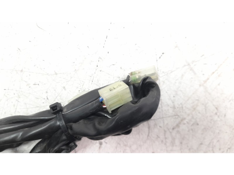 Recambio de piña luces derecha para yamaha tenere 700 referencia OEM IAM BAG839630200  