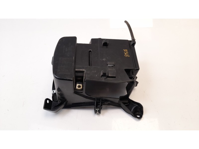 Recambio de moldura para honda forza 125 forza 125 referencia OEM IAM 81320K40F600  