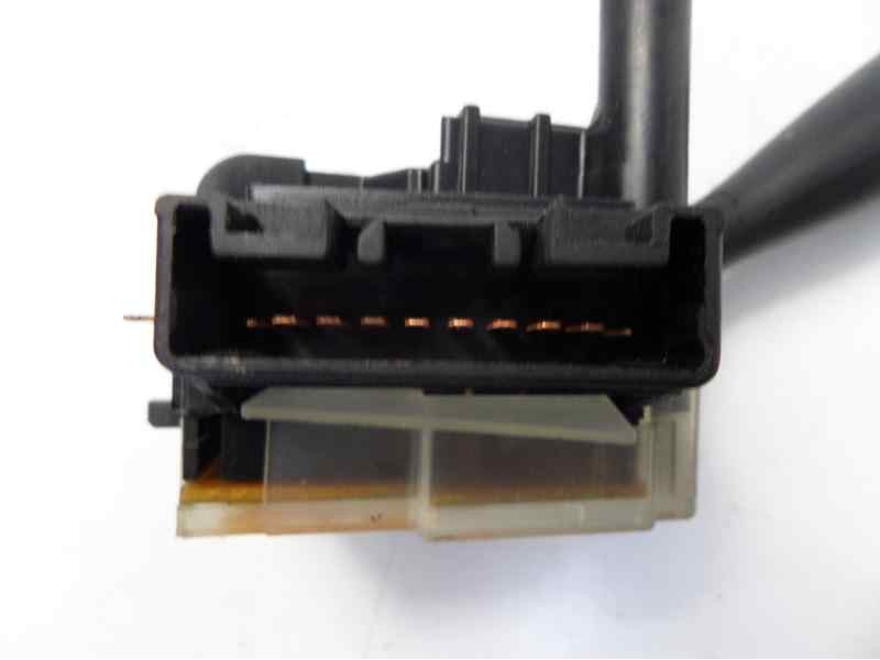 Recambio de mando limpia para toyota yaris (ncp1/nlp1/scp1) 1.0 linea luna referencia OEM IAM 173647  