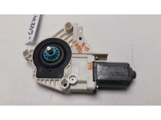 MOTOR ELEVALUNAS DELANTERO DERECHO 8K0959802A 8K0959802A 
