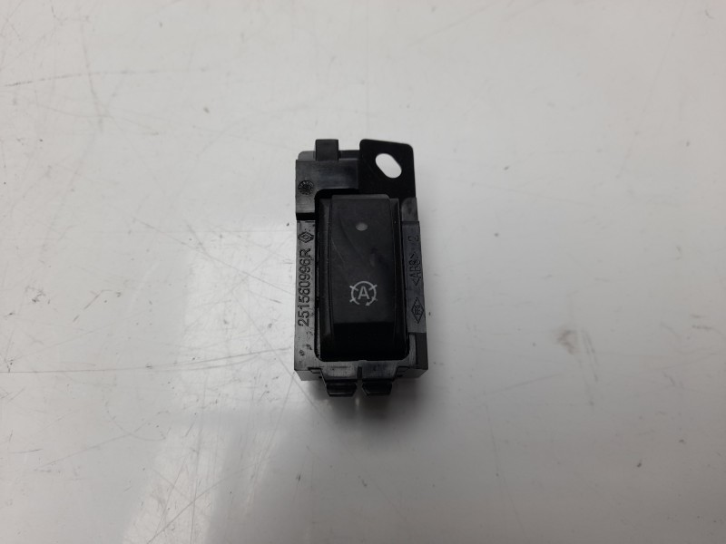 Recambio de interruptor para dacia logan ii comfort referencia OEM IAM 251538545R  