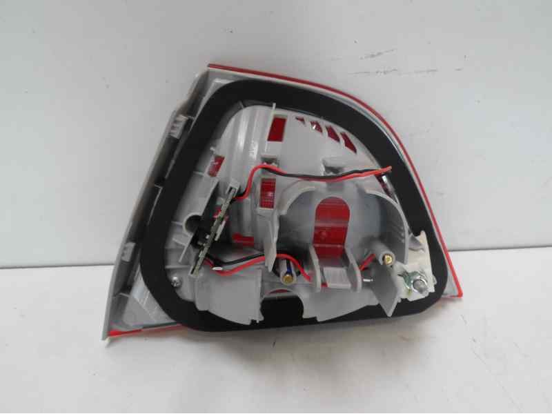 Recambio de piloto trasero izquierdo para bmw serie 3 berlina (e90) referencia OEM IAM 63217289427 103F06281773 BM0264156