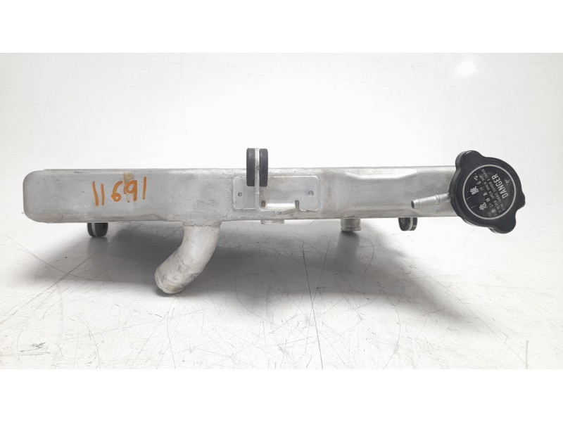 Recambio de radiador agua para yamaha tenere 700 referencia OEM IAM BW31246100  