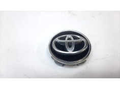 Recambio de tapacubos para toyota yaris hybrid feel referencia OEM IAM 4260352170  