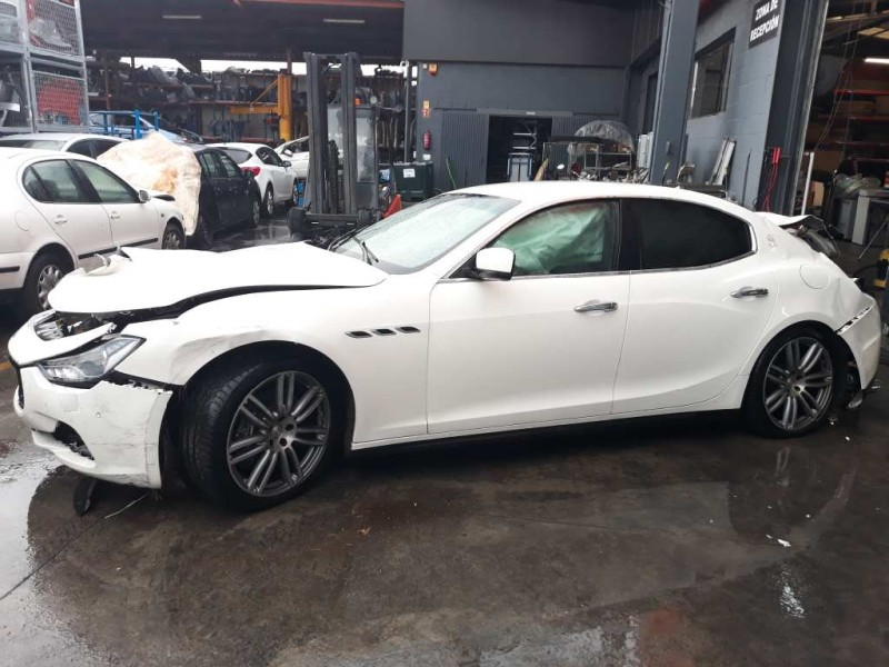 maserati ghibli del año 2015