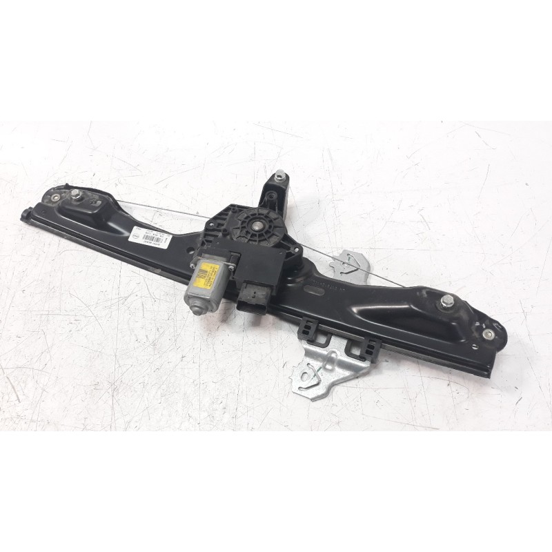 Recambio de elevalunas delantero izquierdo para nissan qashqai (j11) 1.5 turbodiesel cat referencia OEM IAM 807014EA0C 106805316