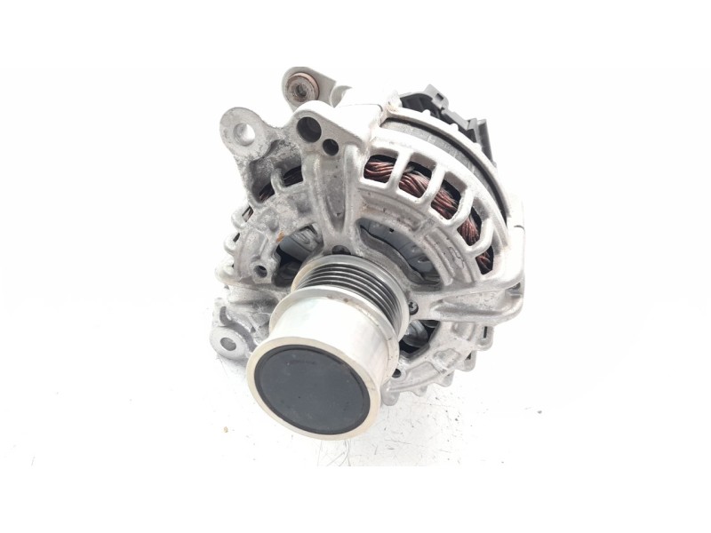 Recambio de alternador para volkswagen polo 1.0 tsi referencia OEM IAM 05E903027B  