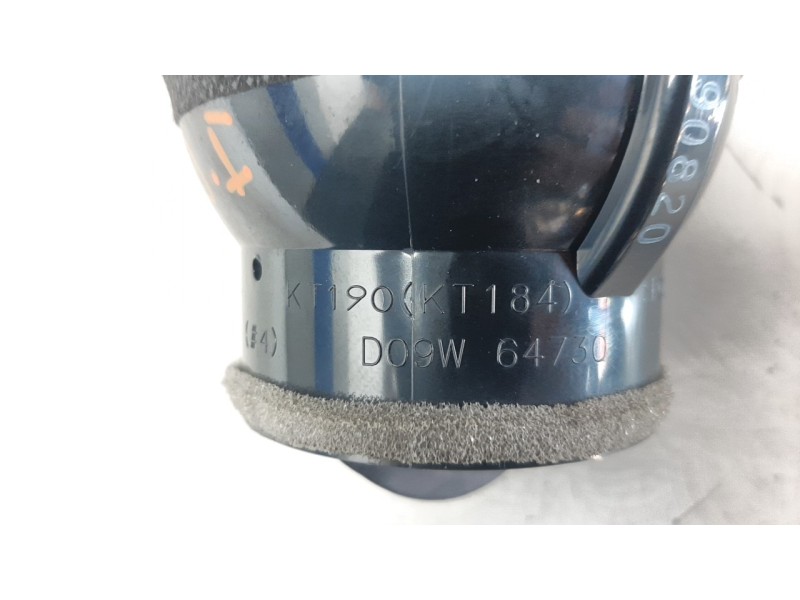 Recambio de rejilla aireadora para mazda 2 lim. () 1.5 16v cat referencia OEM IAM D09W64730  