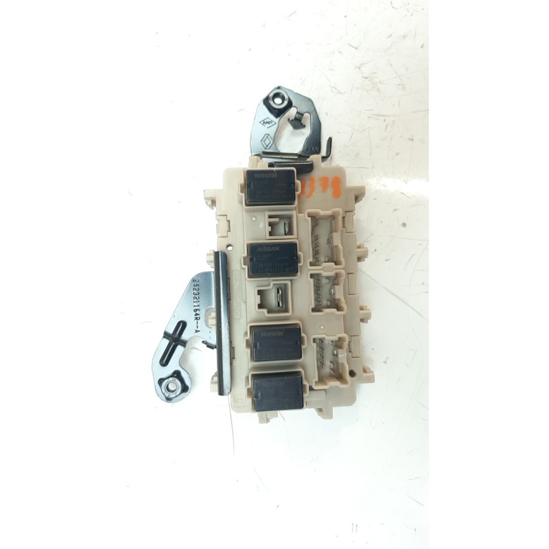 Recambio de caja reles / fusibles para renault kadjar 1.5 dci diesel fap energy referencia OEM IAM 8901R C23458A10 