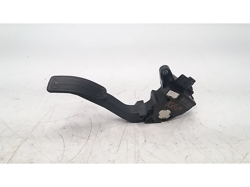 Recambio de potenciometro pedal para nissan juke (f15) 1.2 16v cat referencia OEM IAM 180023RA0B  