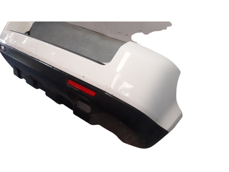 Recambio de paragolpes trasero para land rover freelander (lr2) td4 s referencia OEM IAM LR000888  