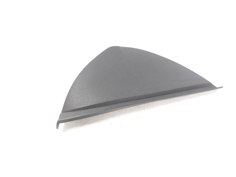 Recambio de moldura para renault captur 0.9 energy referencia OEM IAM 689214809R  
