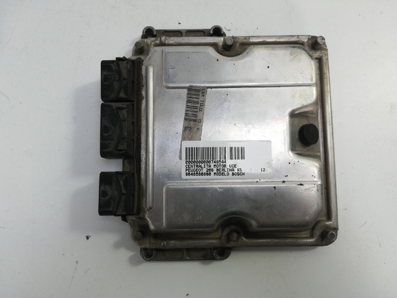 Recambio de centralita motor uce para peugeot 206 berlina xs referencia OEM IAM 9648588880 0281011188 