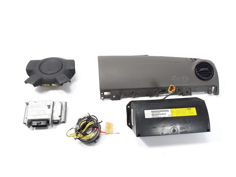 Recambio de airbag delantero izquierdo para chrysler jeep cherokee (kj) 2.5 crd cat referencia OEM IAM 5GG30DX9AE WC89WL8AA P560