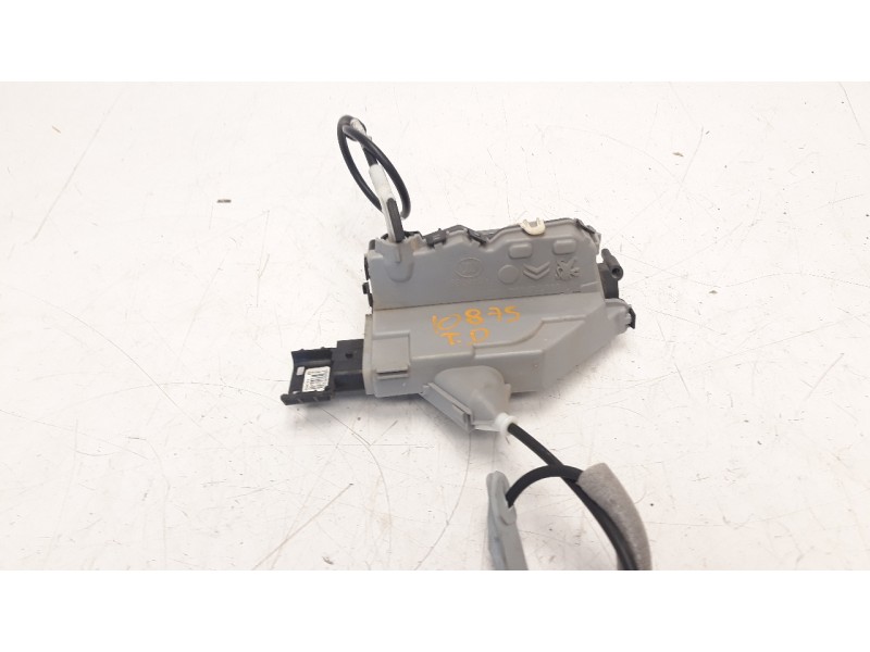 Recambio de cerradura puerta trasera derecha para peugeot 508 2.0 blue-hdi fap referencia OEM IAM 9819263380  