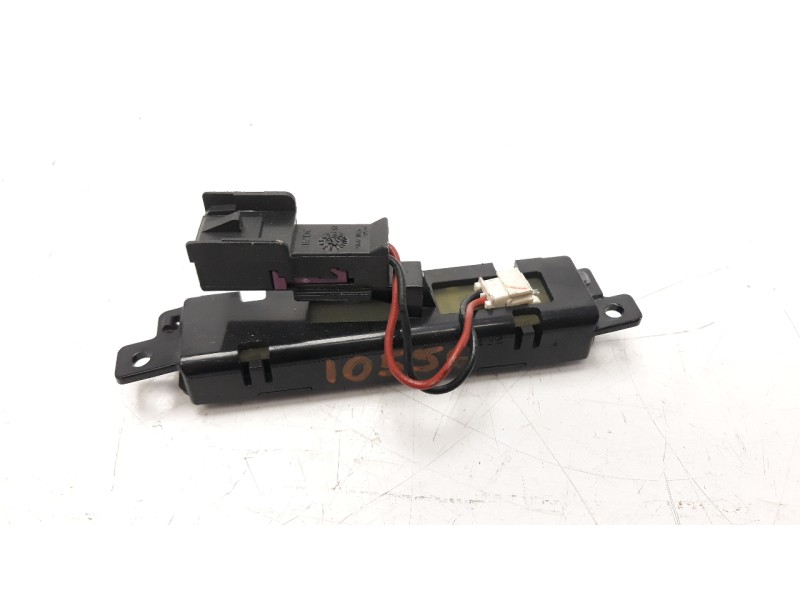 Recambio de pantalla multifuncion para chevrolet cruze 2.0 diesel cat referencia OEM IAM   