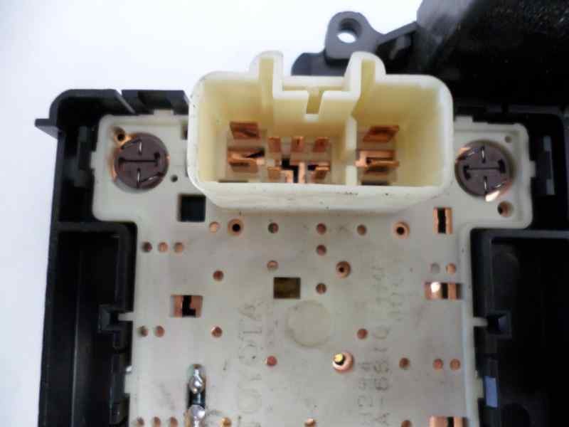 Recambio de warning para toyota yaris (ncp1/nlp1/scp1) 1.0 linea luna referencia OEM IAM 758294  