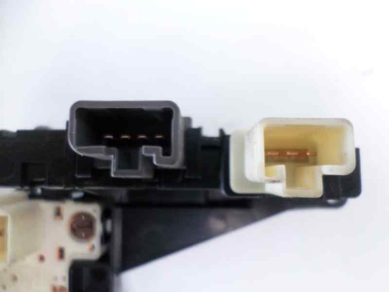 Recambio de warning para toyota yaris (ncp1/nlp1/scp1) 1.0 linea luna referencia OEM IAM 758294  