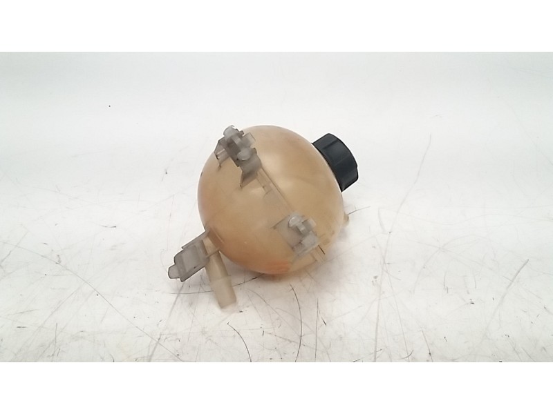 Recambio de deposito expansion para peugeot 208 1.6 16v hdi fap referencia OEM IAM 9800777280  