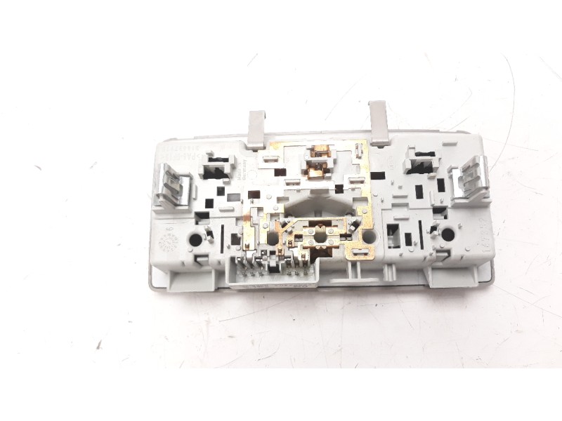 Recambio de luz interior para chevrolet cruze 2.0 diesel cat referencia OEM IAM 95027402  