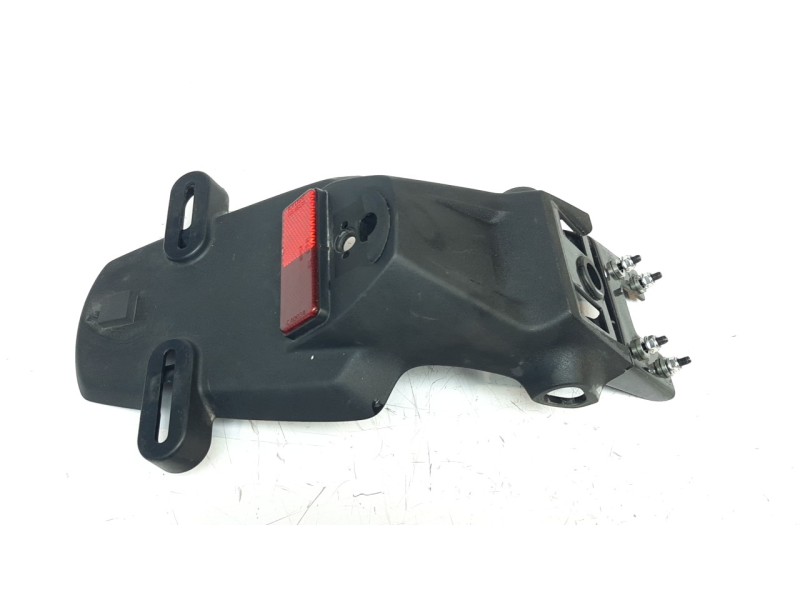 Recambio de portamatriculas para yamaha mt-125 referencia OEM IAM B7DH47100000  